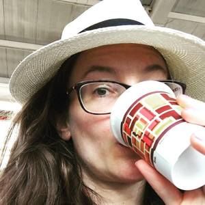 Meet your Posher, Ivy